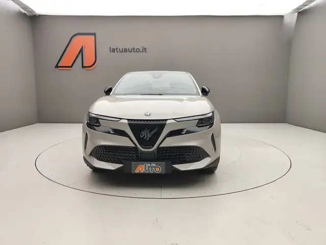 Alfa Romeo Junior view 2