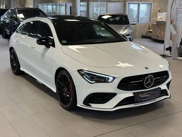 Mercedes-Benz CLA 35 AMG Automatik Panorama