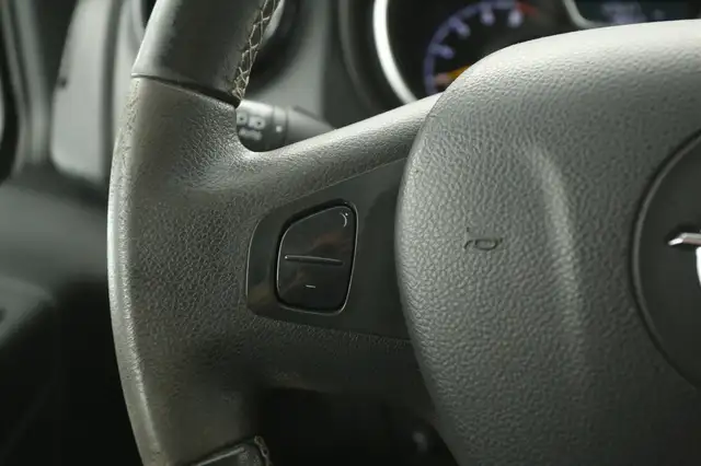 Opel Vivaro view 15