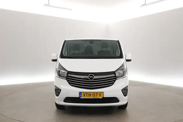 Opel Vivaro view 7