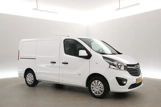 Opel Vivaro view 6
