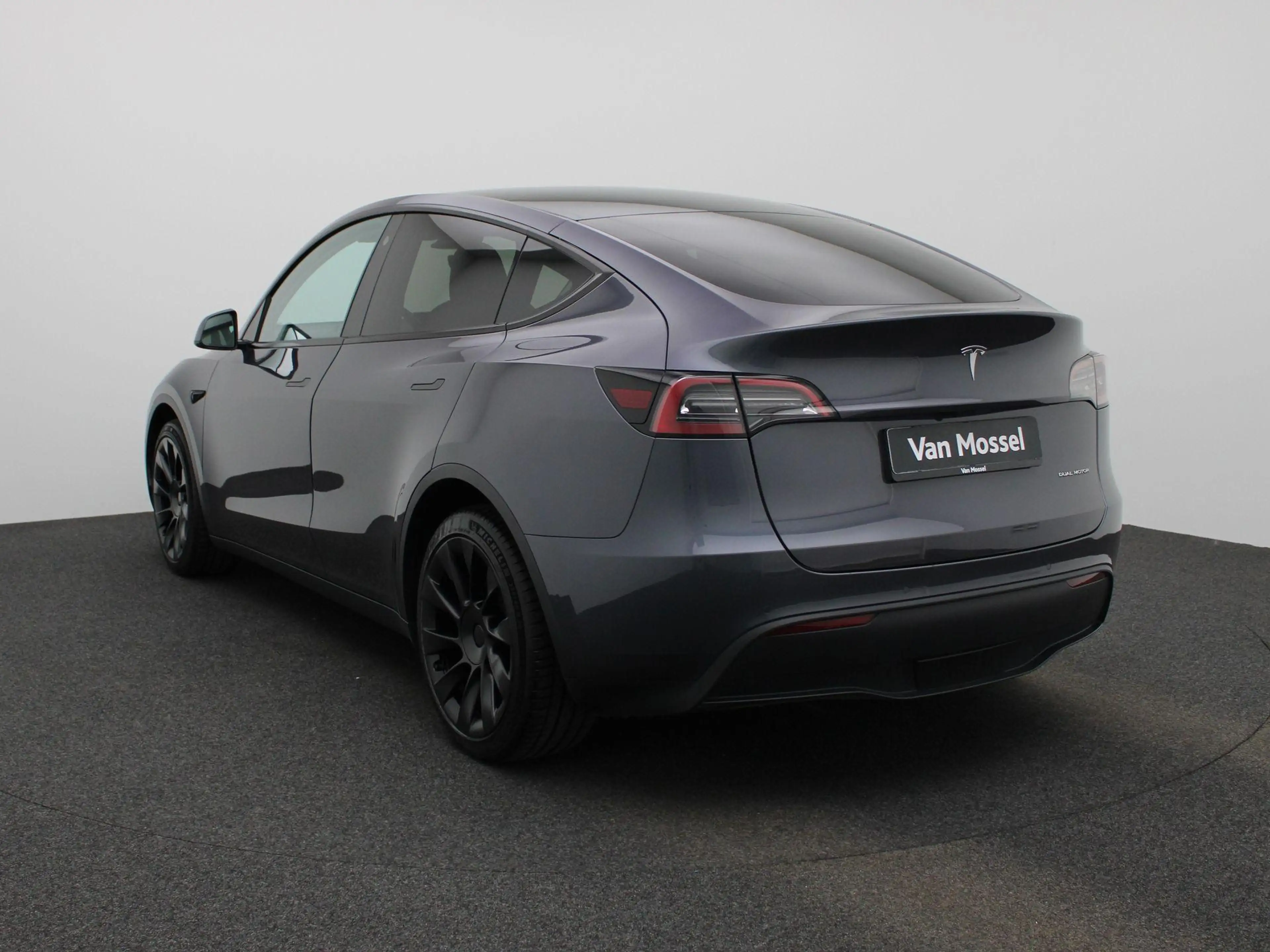 Tesla Model Y Long Range AWD 75 kWh | PANORAMADAK | APPLE CARPLA — photo 2