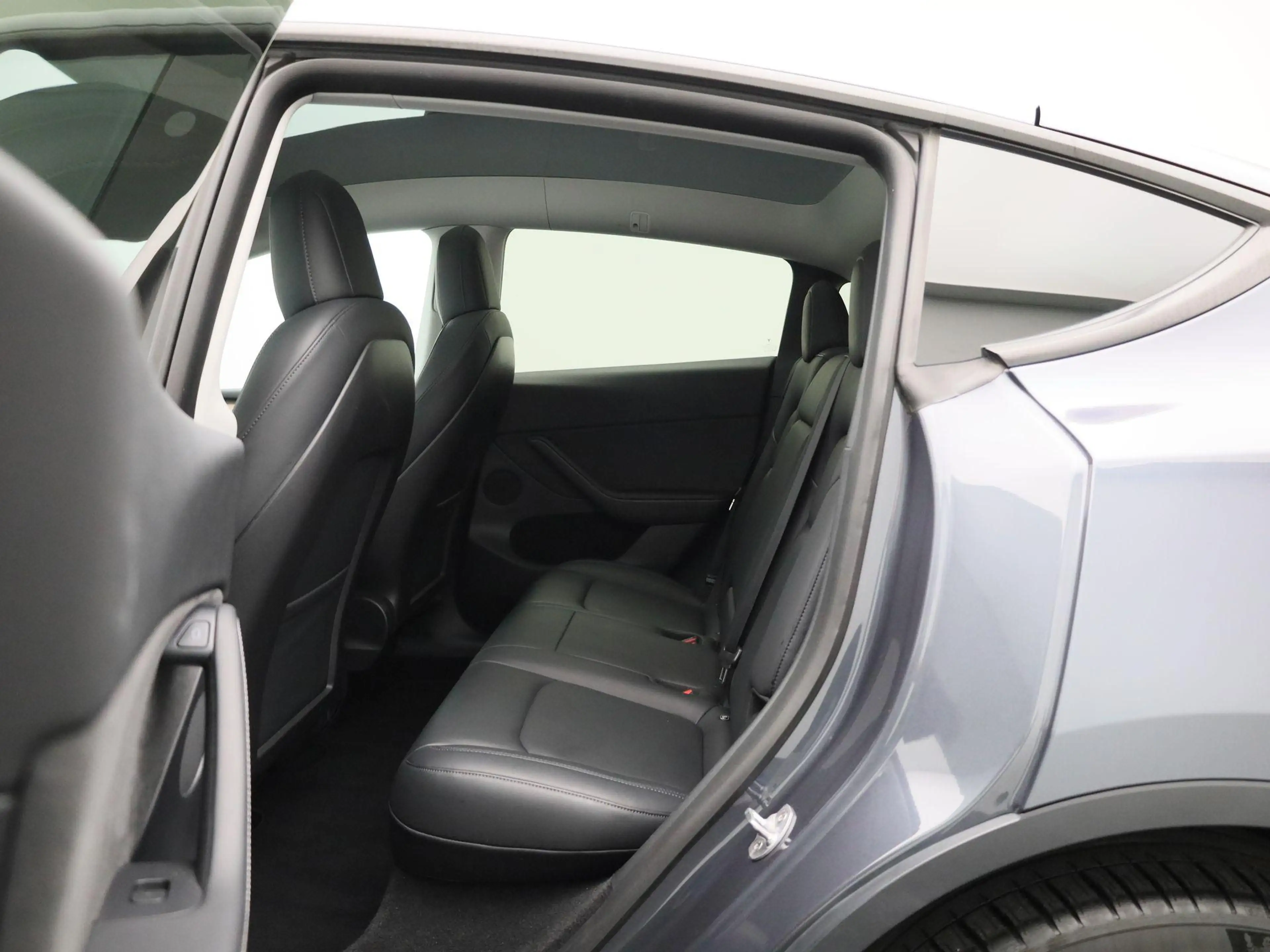 Tesla Model Y Long Range AWD 75 kWh | PANORAMADAK | APPLE CARPLA — photo 10