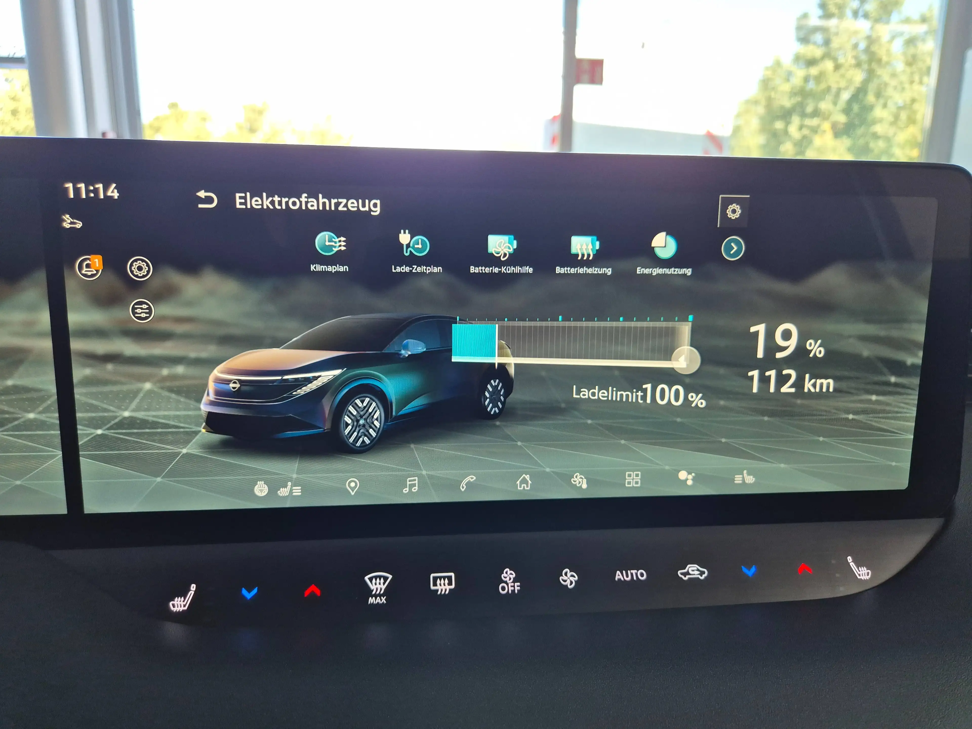 Nissan Leaf 75kWh Advance 217PS LED Panorama Winter — photo 15