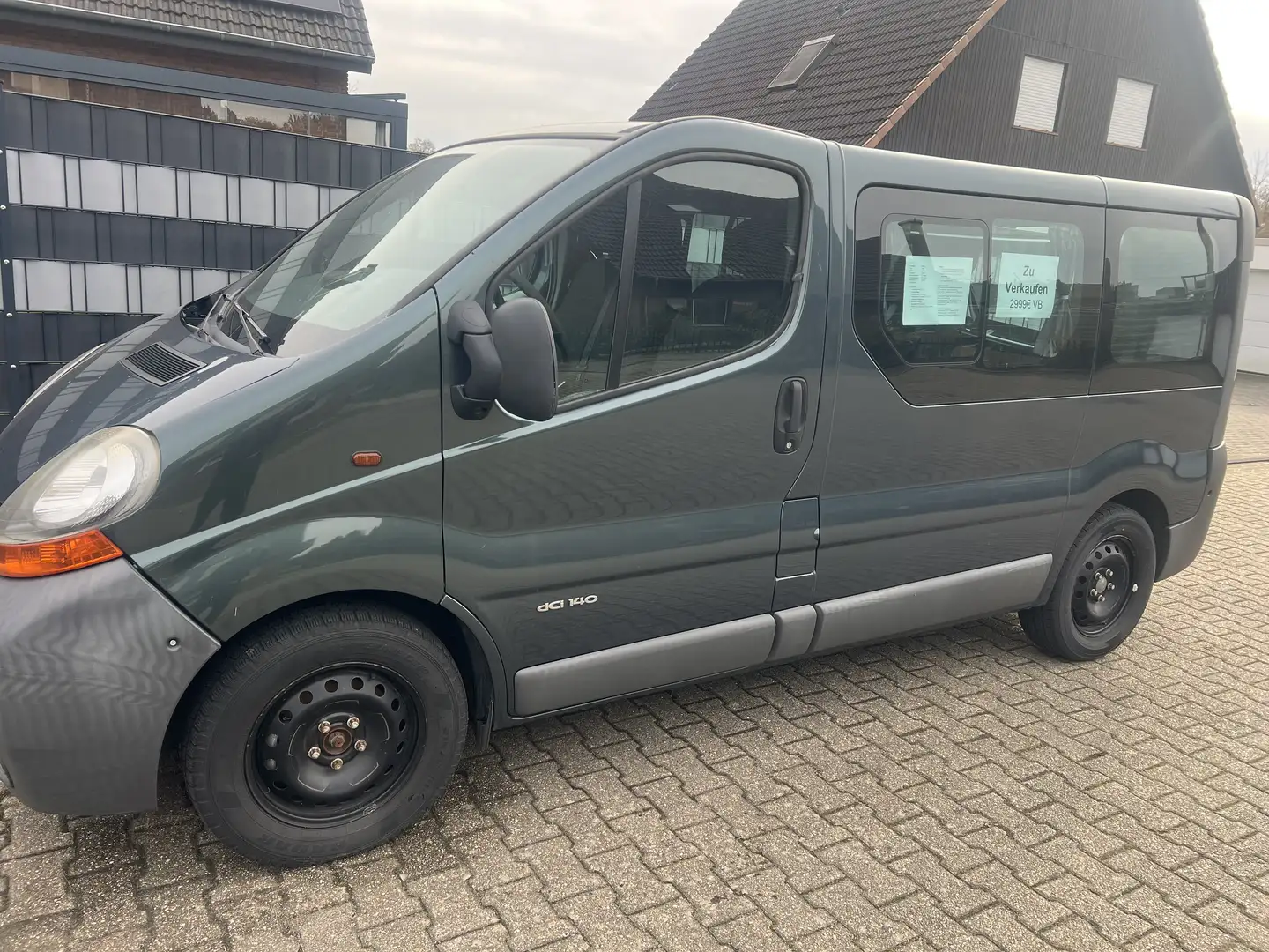 Renault Trafic 25 - 1