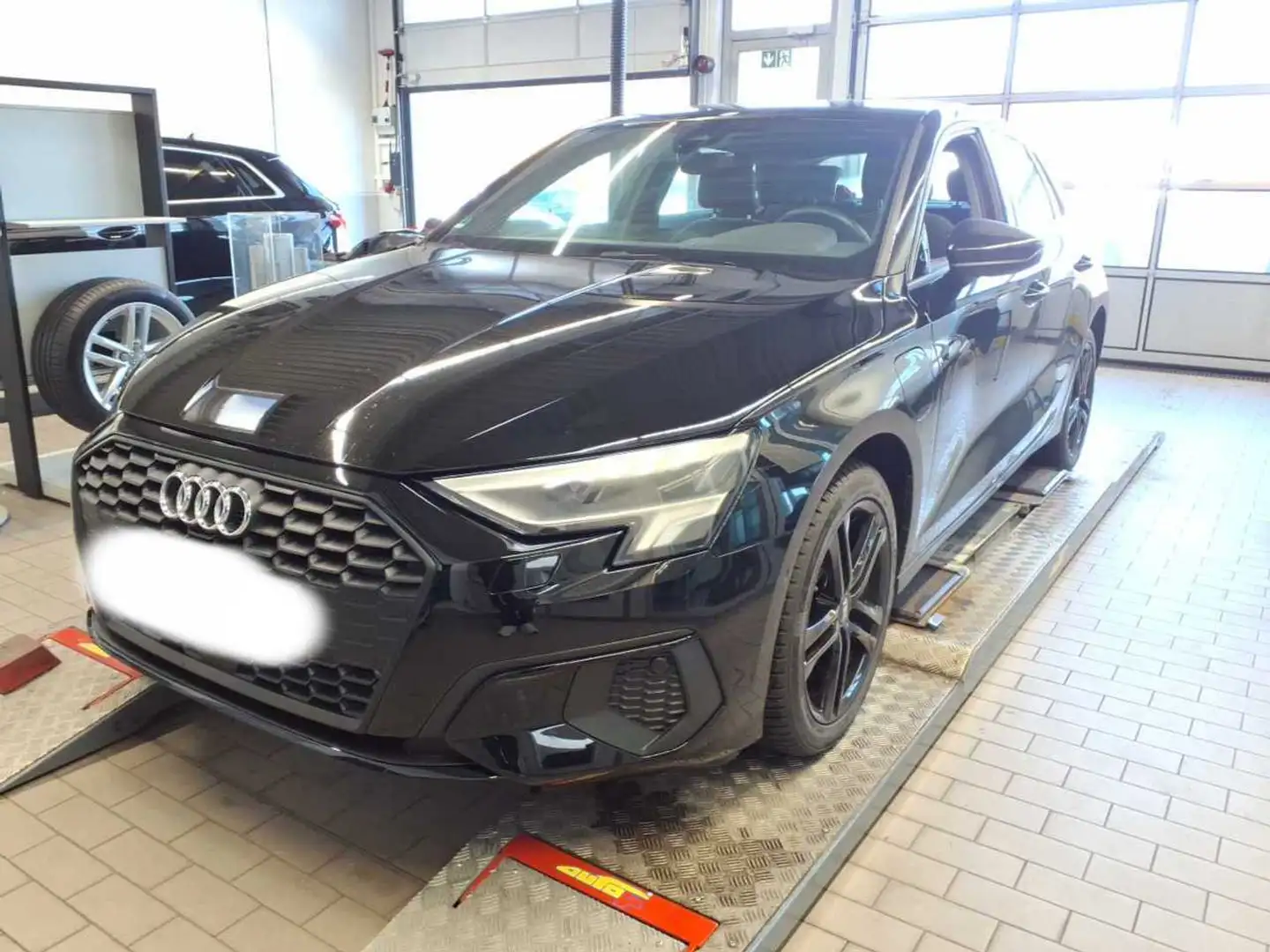Audi A3 40 TFSI e S-tronic +LED+ASSISTS+DAB Schwarz - 2