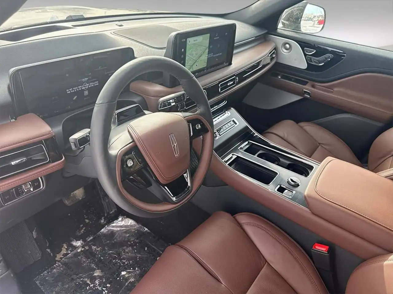 Lincoln Aviator снимка Lincoln Aviator