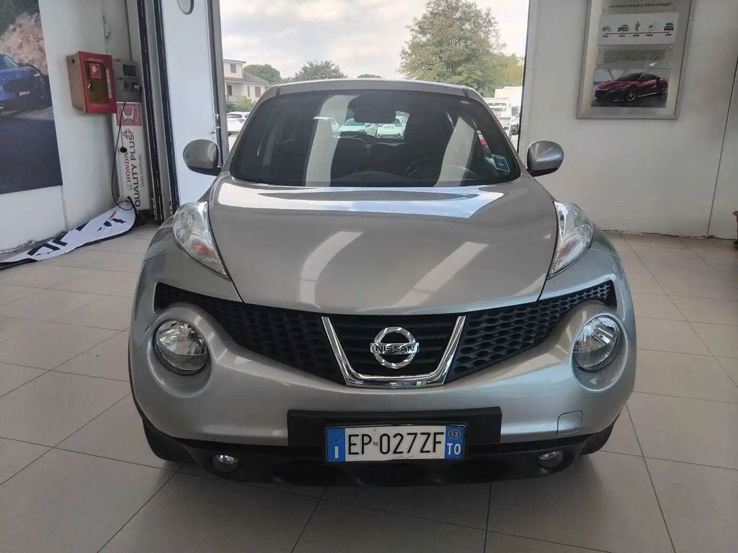 Nissan Juke 1ª serie 1.6 GPL Eco Acenta Grigio - 1