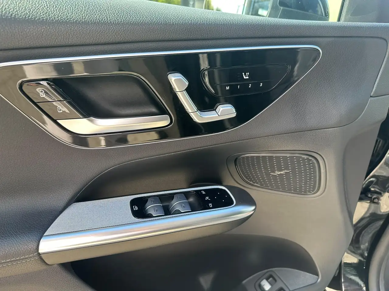Mercedes-Benz GLC e 4MATIC Luxury Line, миниатюра 9