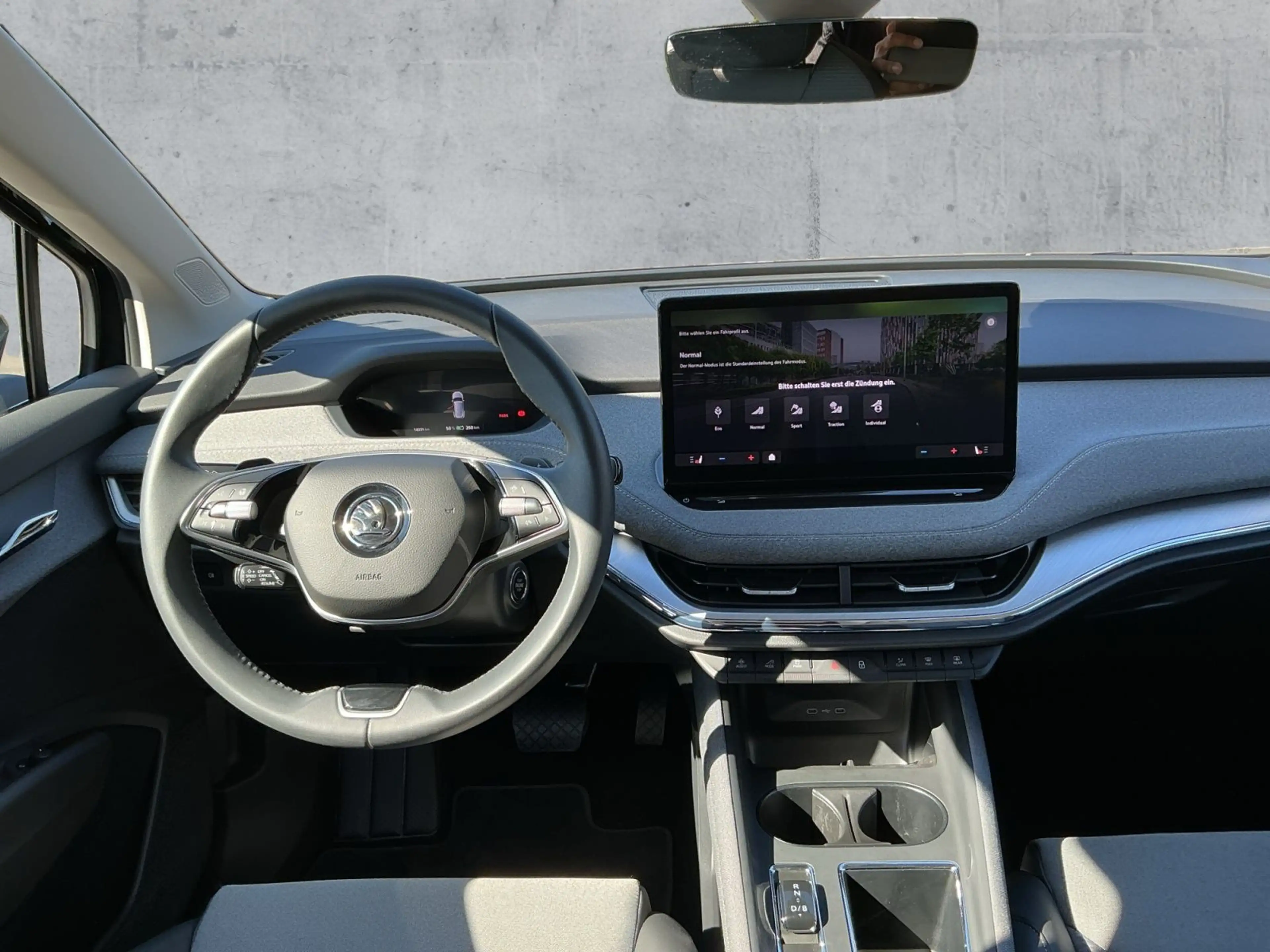 Skoda Enyaq iV 85X LED+NAV+ACC+APP+SHZ+RFK+DAB — photo 9