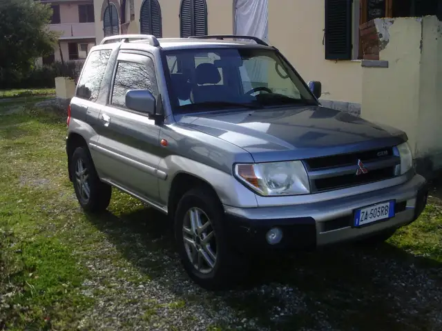 Mitsubishi Pajero Pinin