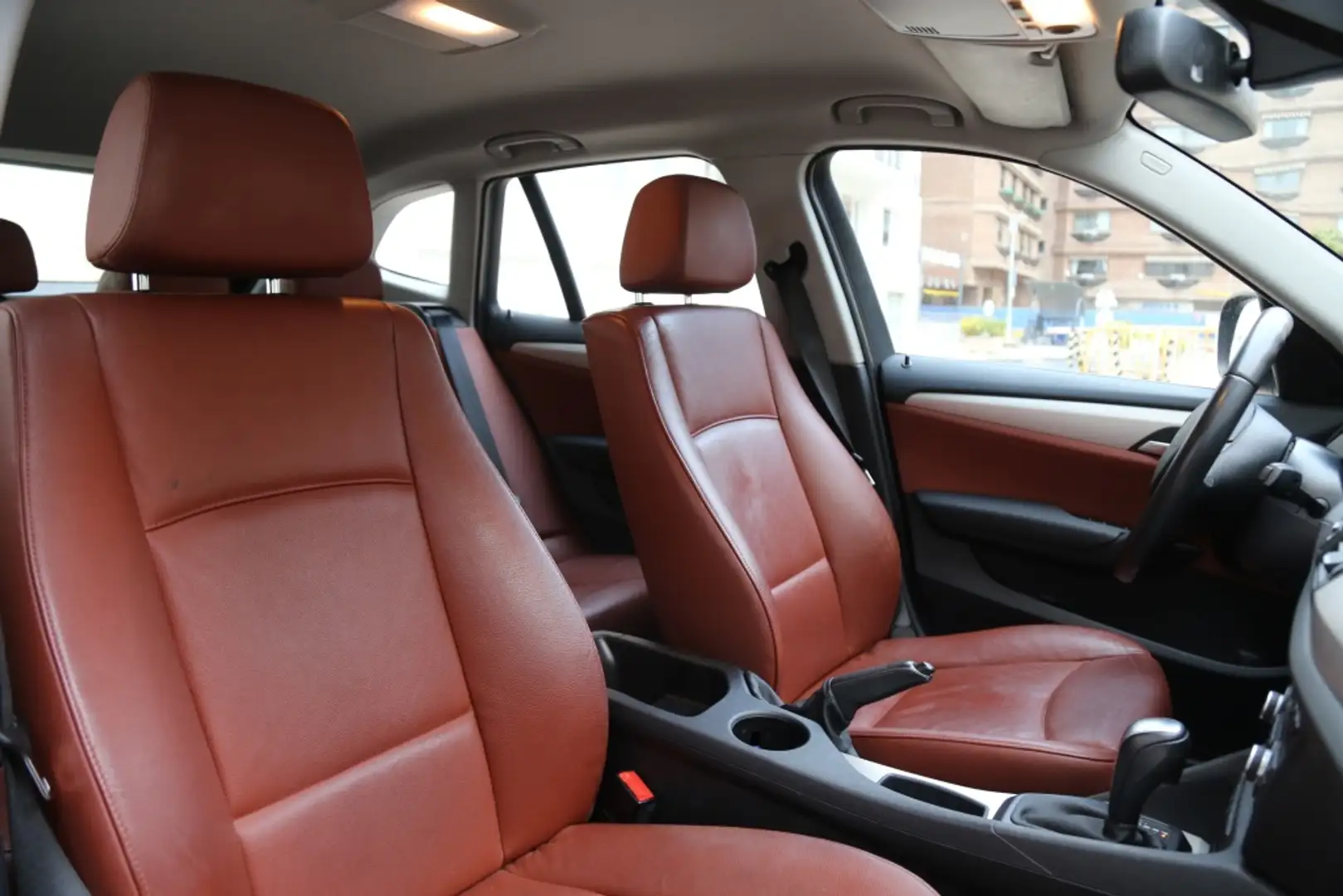 BMW X1 xDrive 20dA Gris - 2