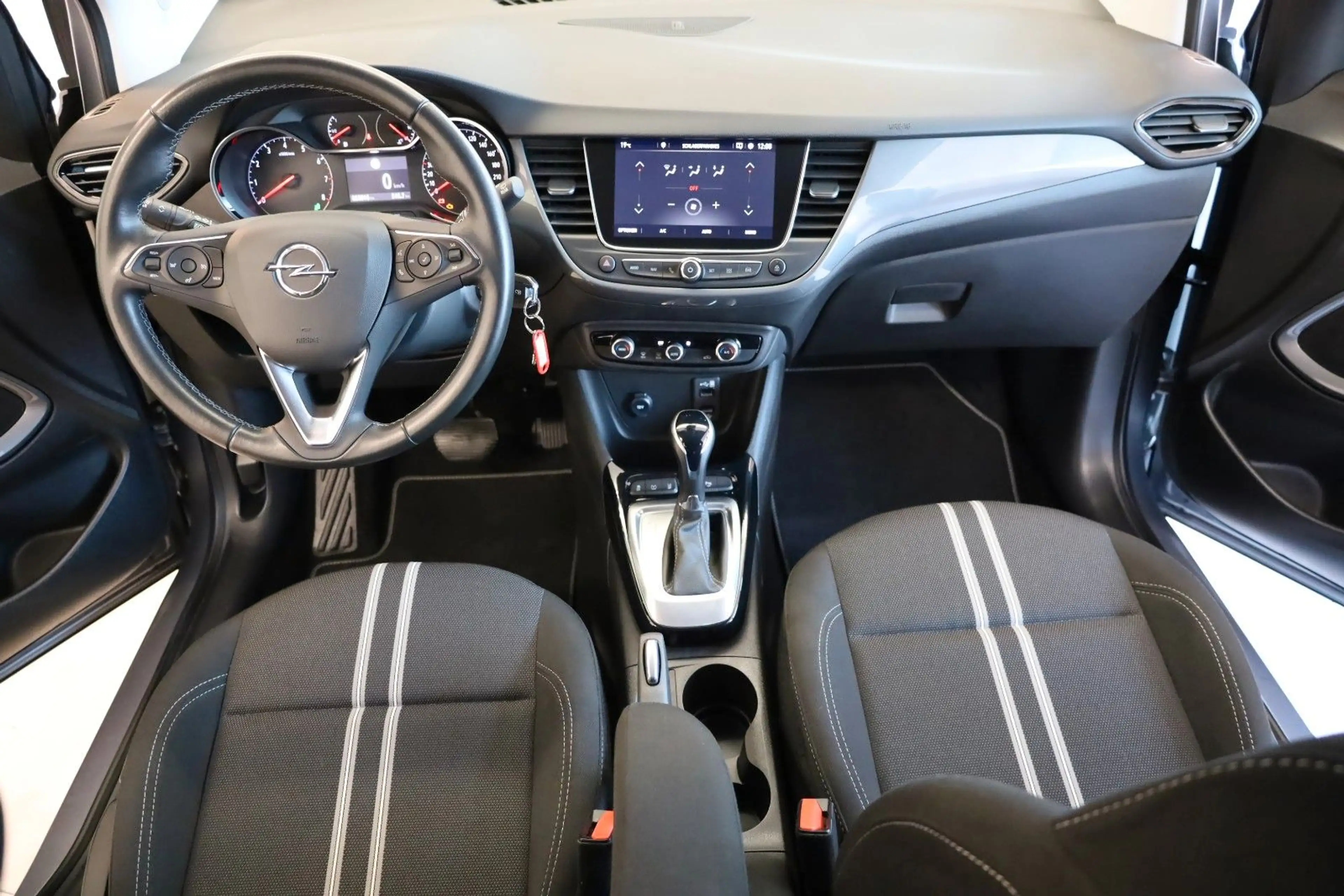 Opel Crossland X Aut./Navi/LED/R.Kamera/Garantie ! — photo 12