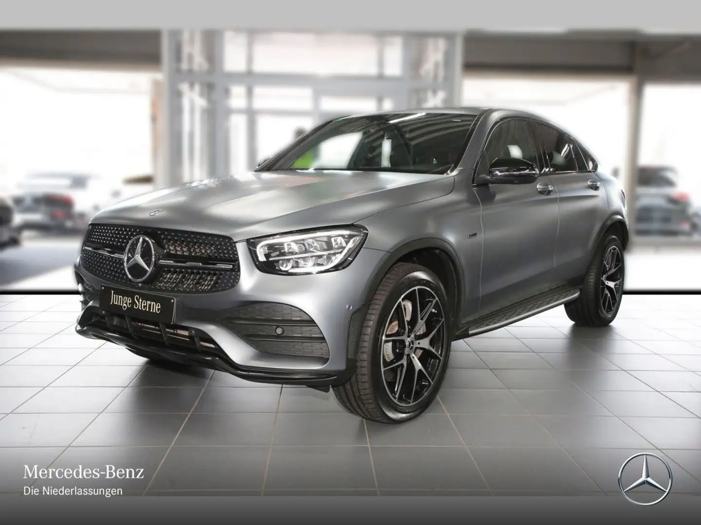 Mercedes-Benz GLC 300 e Coupé 4M AMG+NIGHT+360+LED+BURMESTER+9G Grau - 2