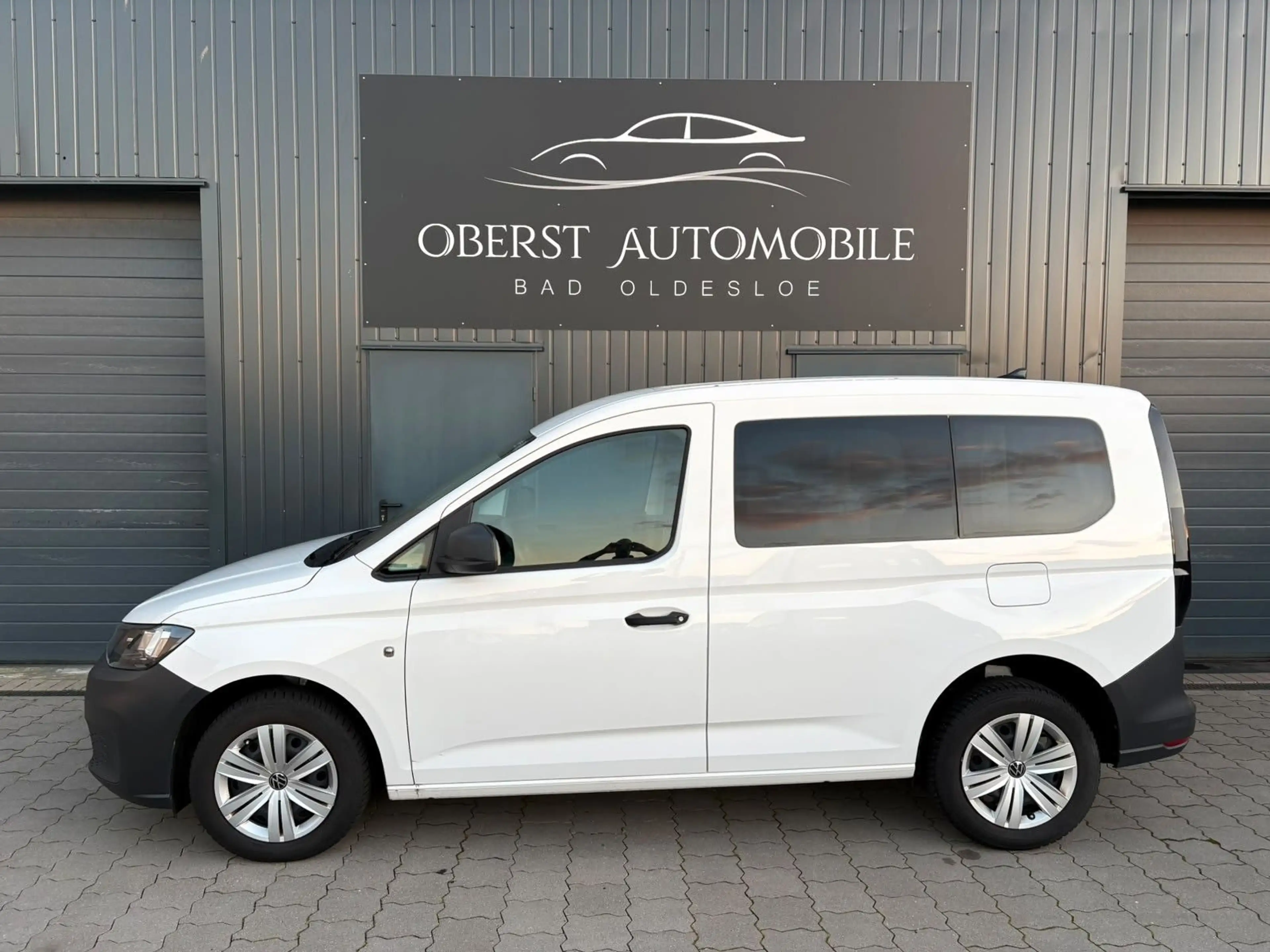 Volkswagen Caddy Cargo*1.Hand*Klima*Tüv Neu*Service Neu* — photo 4