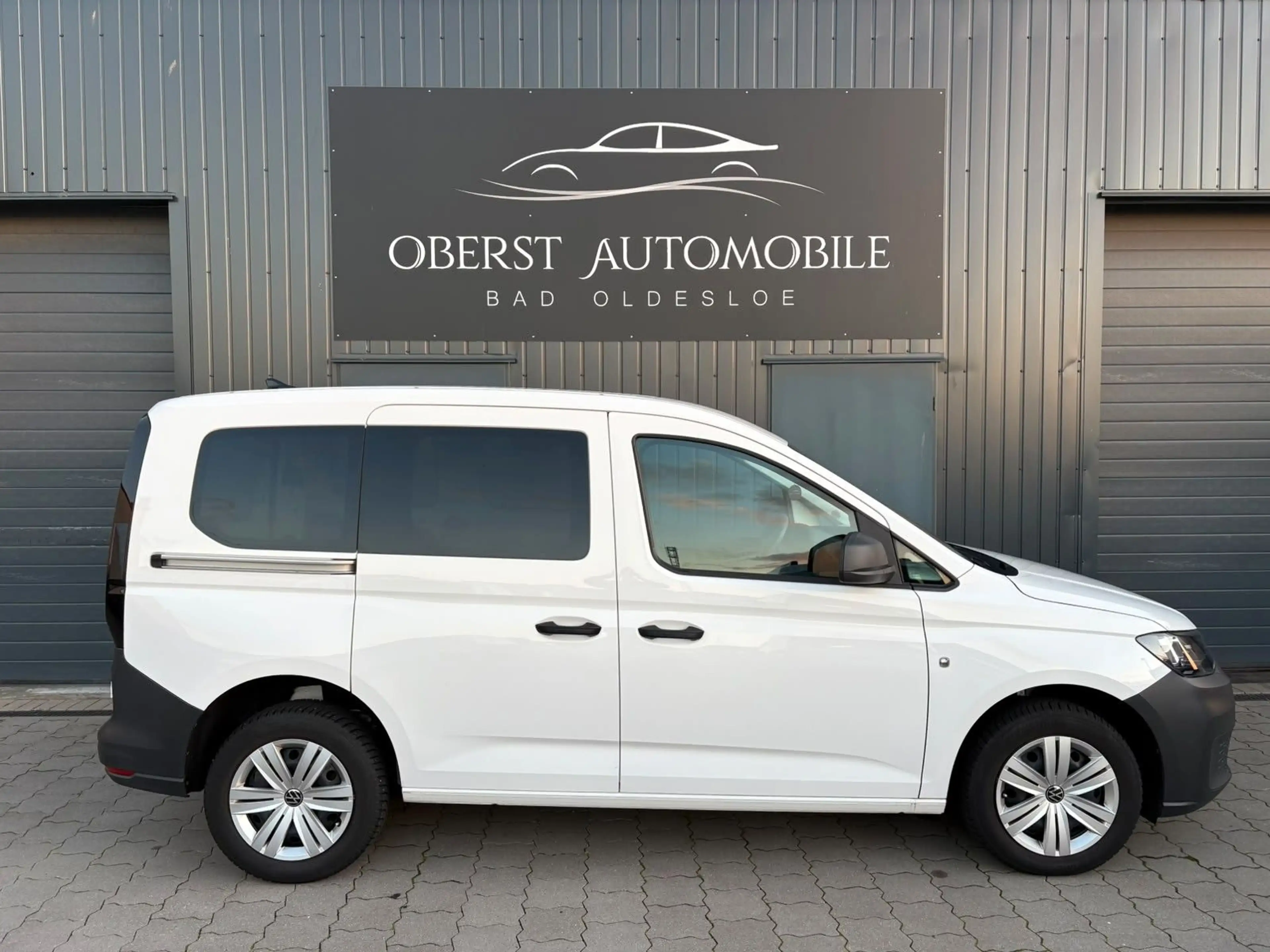 Volkswagen Caddy Cargo*1.Hand*Klima*Tüv Neu*Service Neu* — photo 5