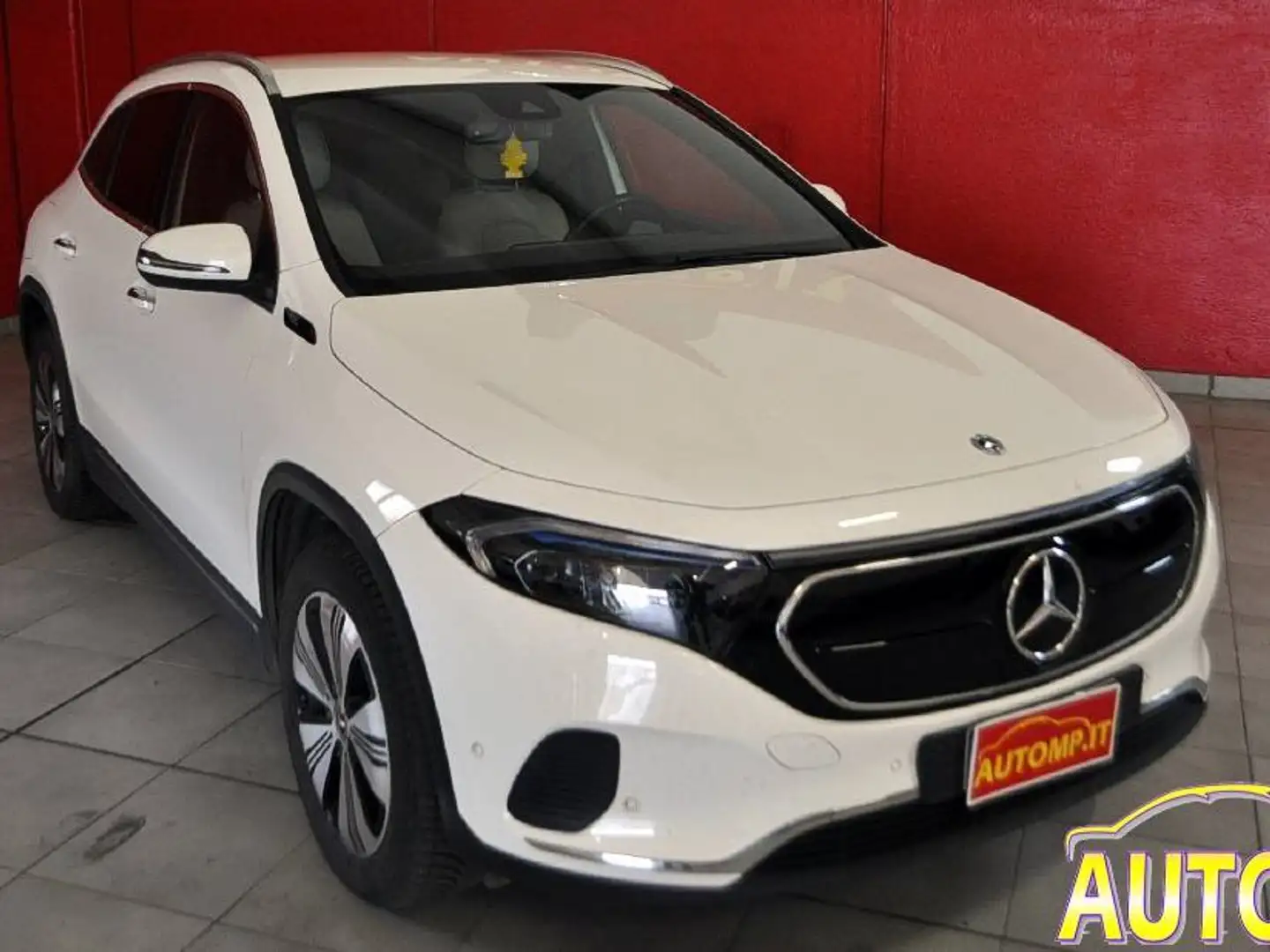 Mercedes-Benz EQA 250 EQA 250 Sport Plus Bianco - 1