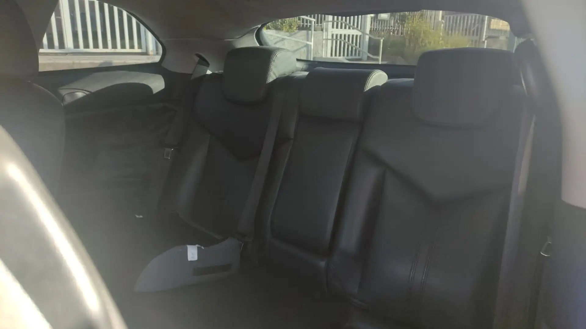 Alfa Romeo GT 1.9 jtd mjt Sport - 1