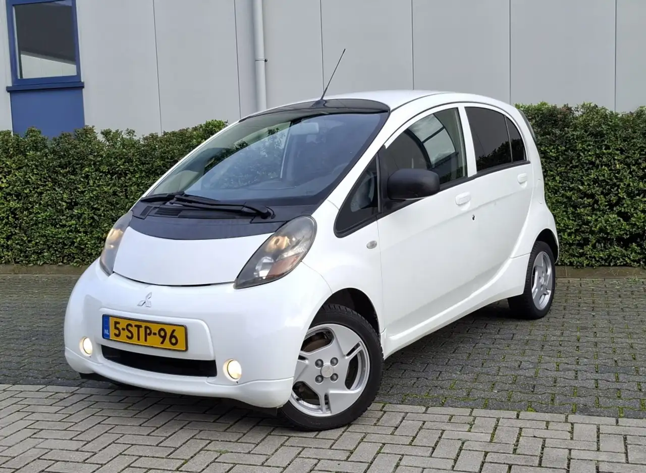 Mitsubishi I-MiEV