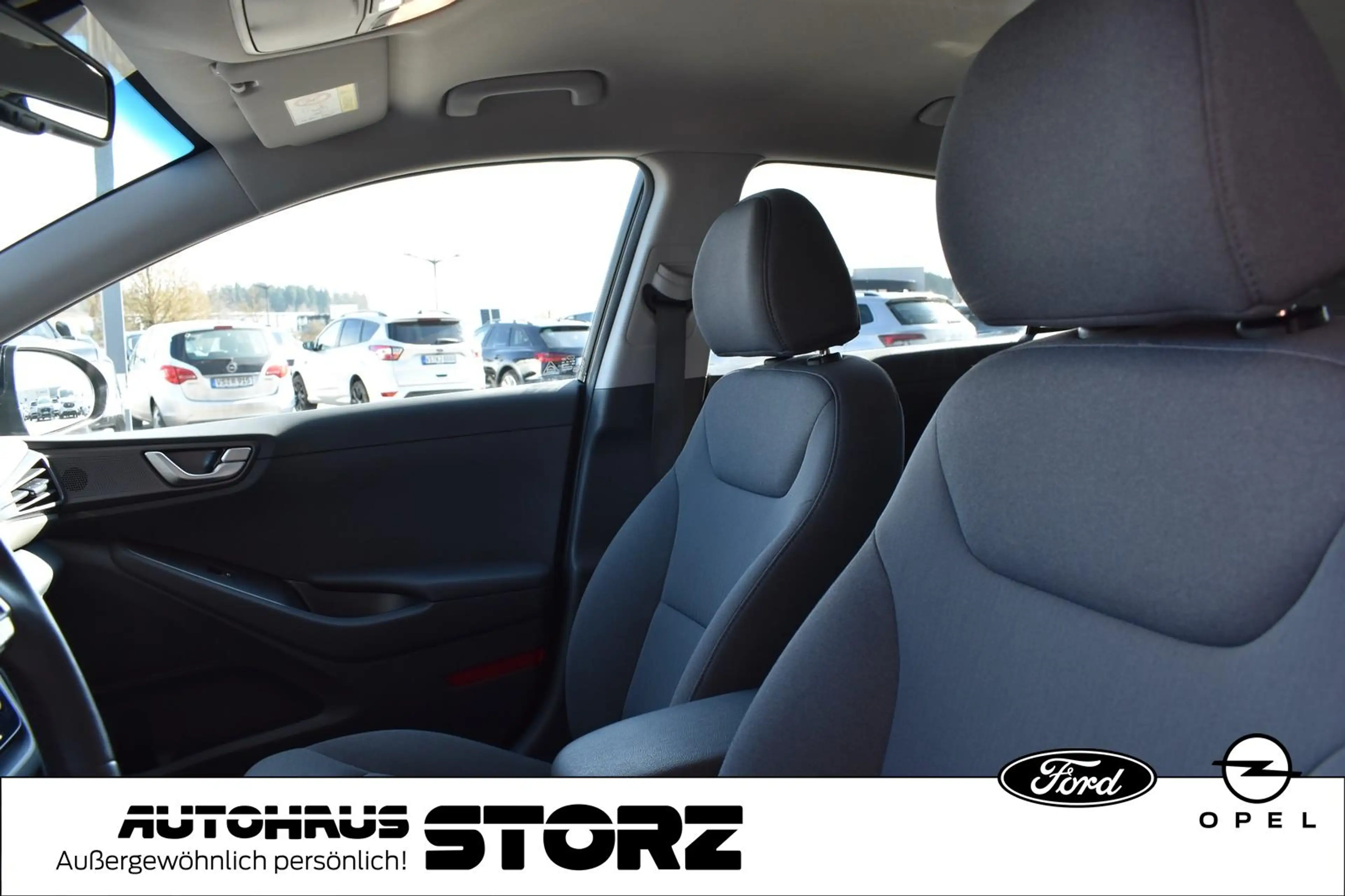 Hyundai IONIQ IONIQ Style Plug-In Hybrid|AUTOMATIK|TEMPOMAT|PDC| — photo 9