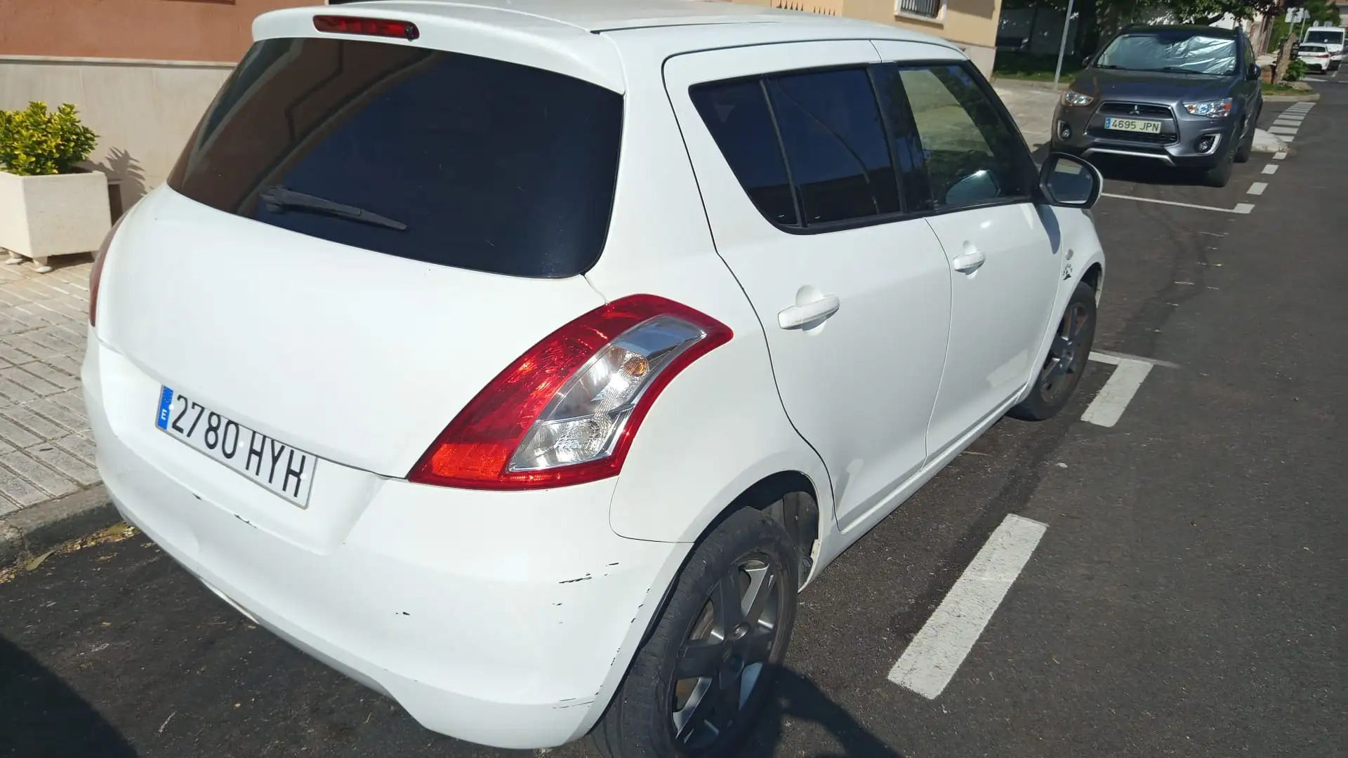 Suzuki Swift - 2