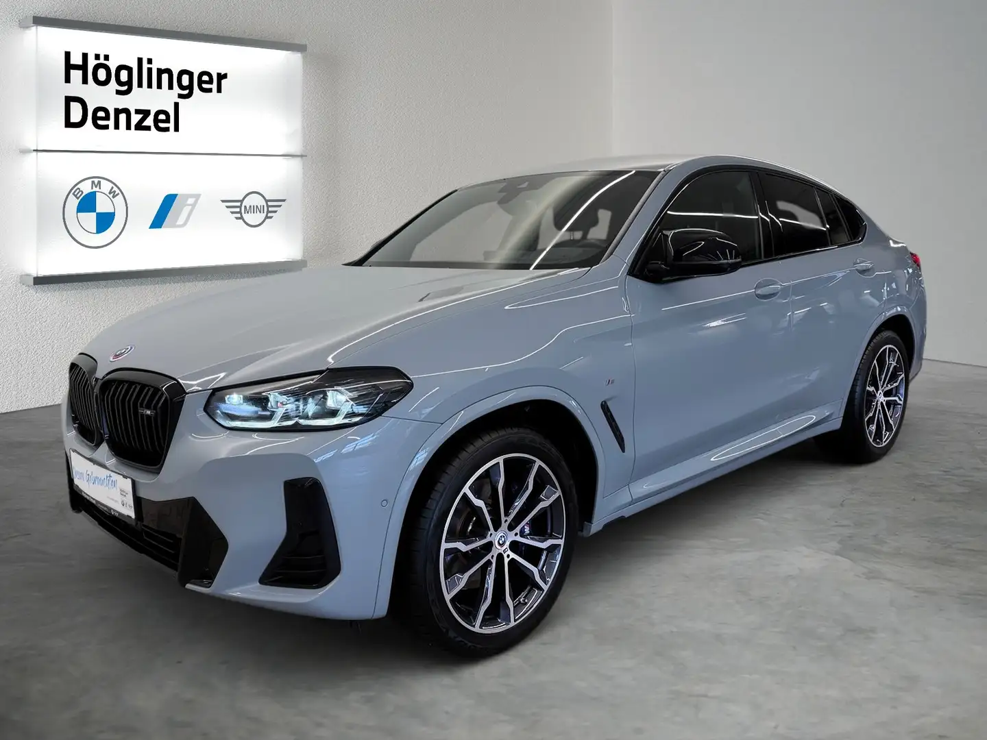 BMW X4 M40d Grau - 2