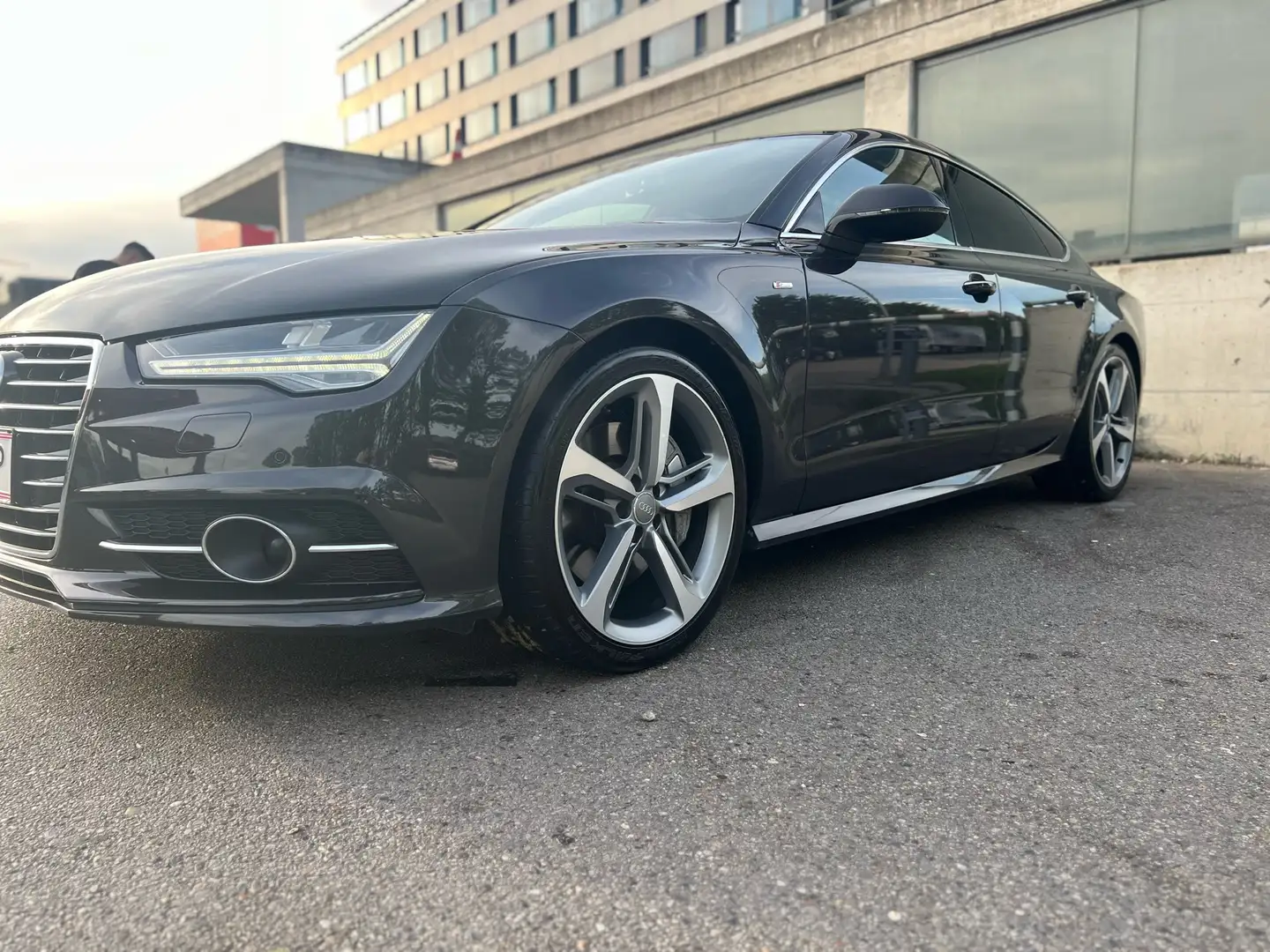 Audi A7 SB 3,0 TDI Competition S-Line Sportpaket plus Grau - 1