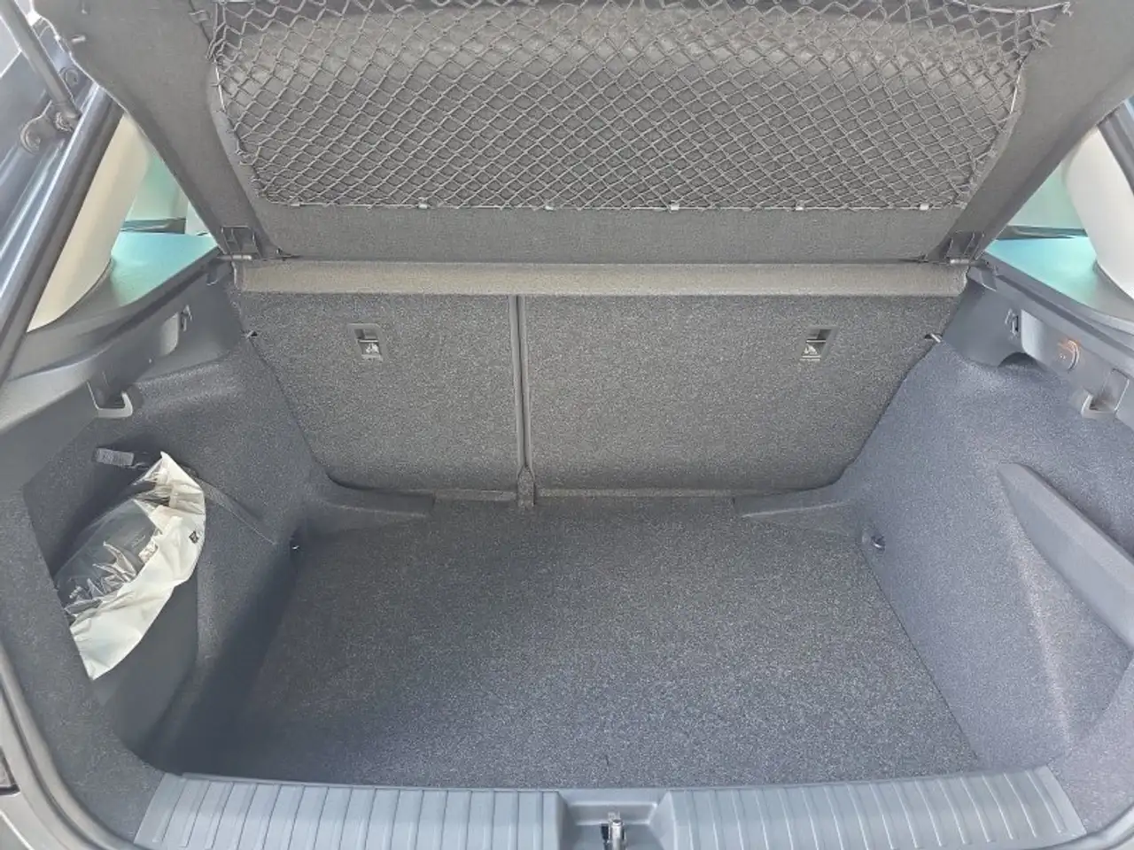 Skoda Kamiq Selection 1,0TSI DSG Kessy/Kamera/Temp/2-Z.Klimaau, миниатюра 17