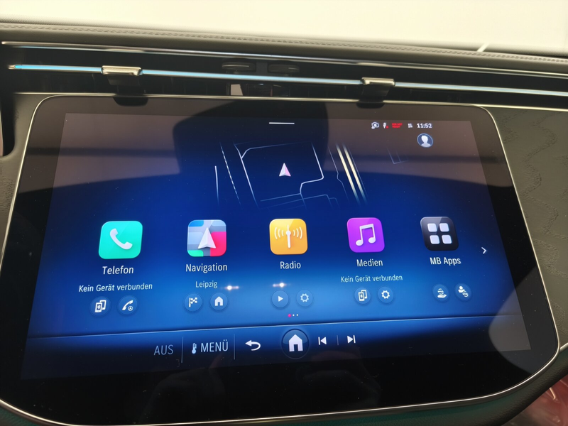 Mercedes-Benz E 200 E 200 T AMG Advanced AHK Fahrassi Plus Ambiente — photo 13