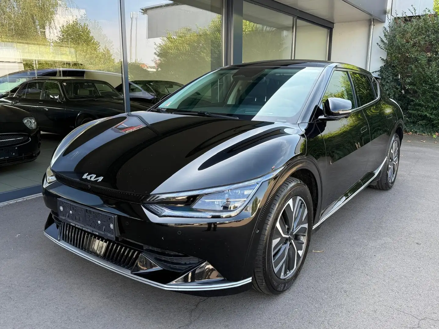 Kia EV6 AWD 77,4kWh Premium SDach Schwarz - 1