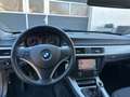 BMW 320 i T NAVI BLUETOOTH TEMP PDC SITZH TÜV 03-27 Noir - thumbnail 15