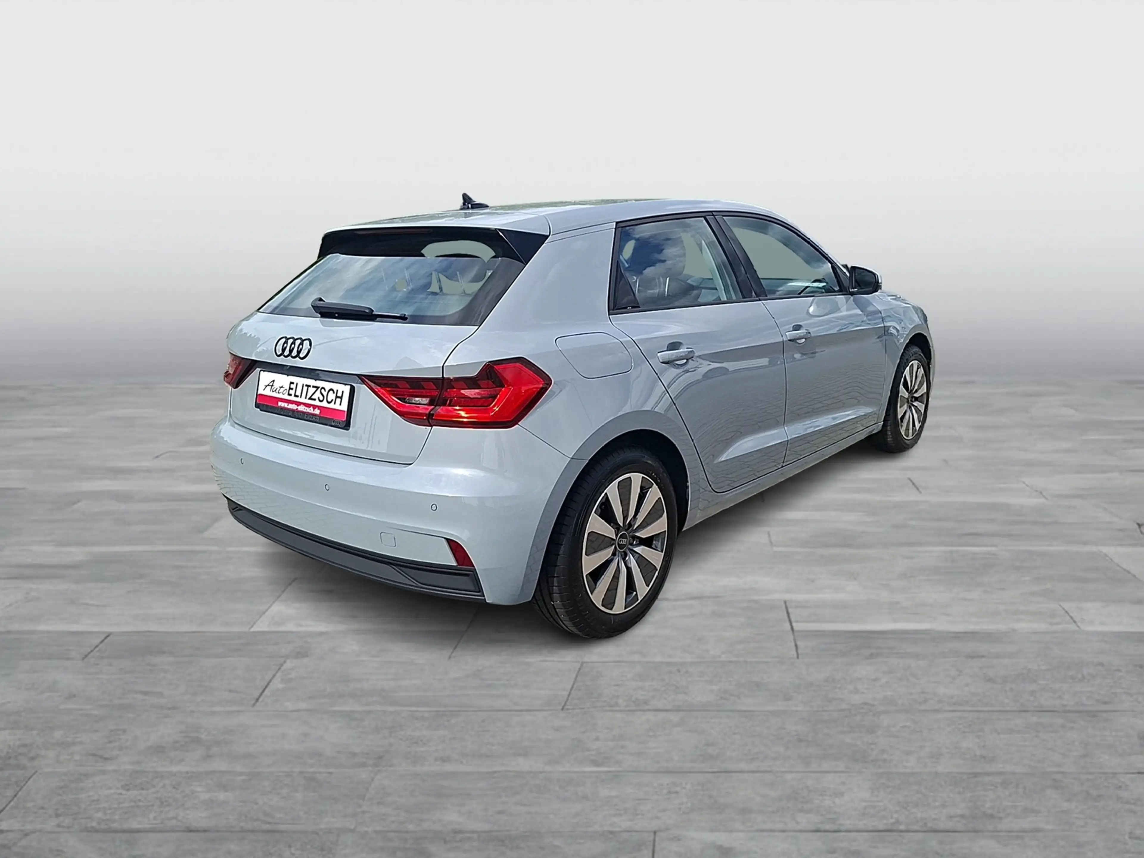 Audi A1 Sportback 25 TFSI LED Navi AVC GRA PDC SHZ — photo 5