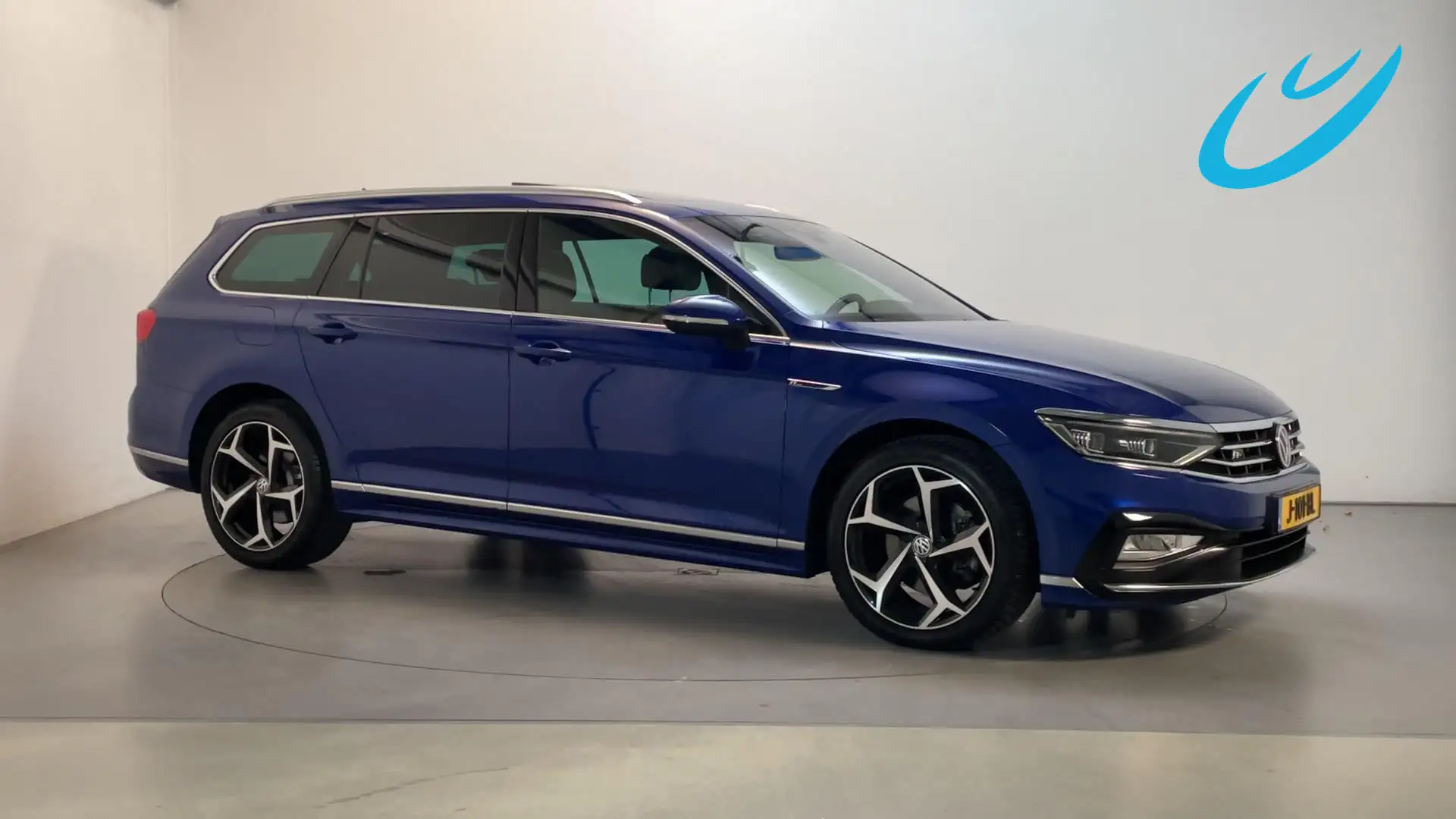 Volkswagen Passat Variant 2.0 TSI 190pk DSG Elegance Business R R-Line Panor Bleu - 1