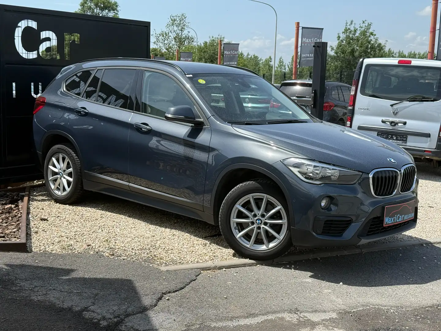 BMW X1 2.0d sDrive18/98.500 km/1er propr./Caméra recul Gris - 2