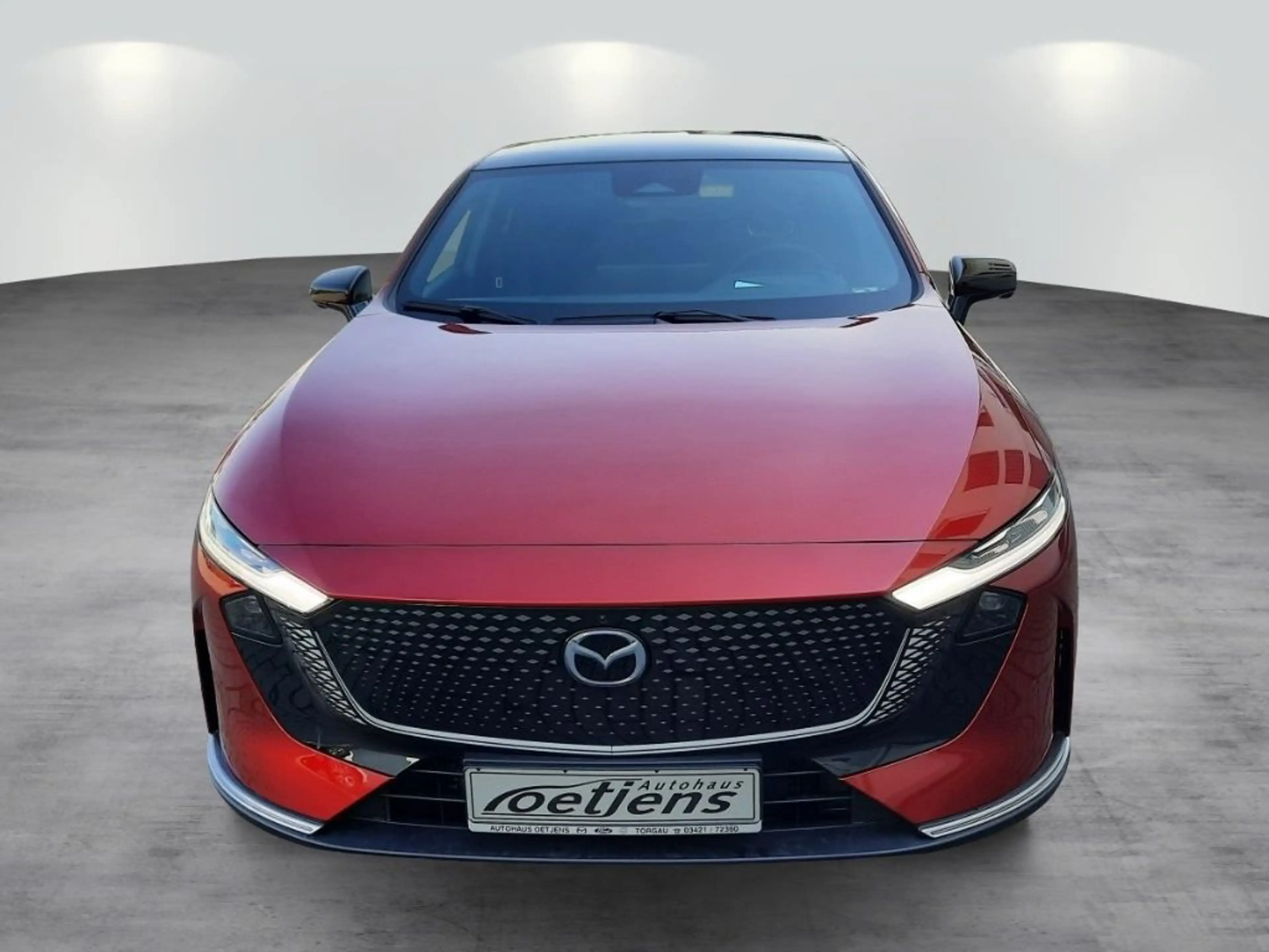 Mazda 6e EV 258ps Takumi HUD LED PANO StandHZG Navi Di — photo 3