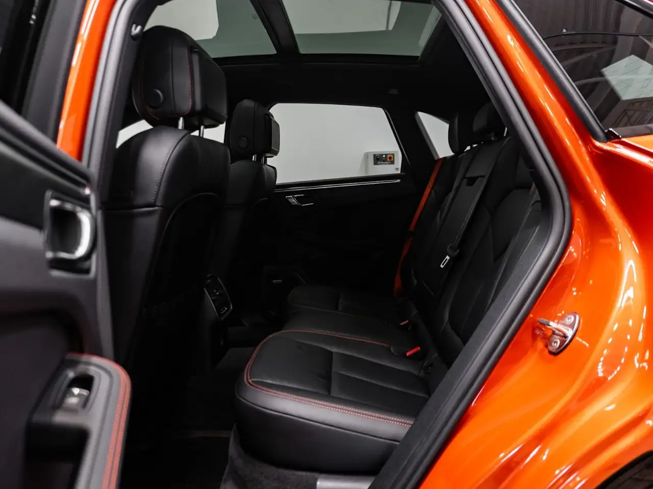 Porsche Macan снимка Porsche Macan