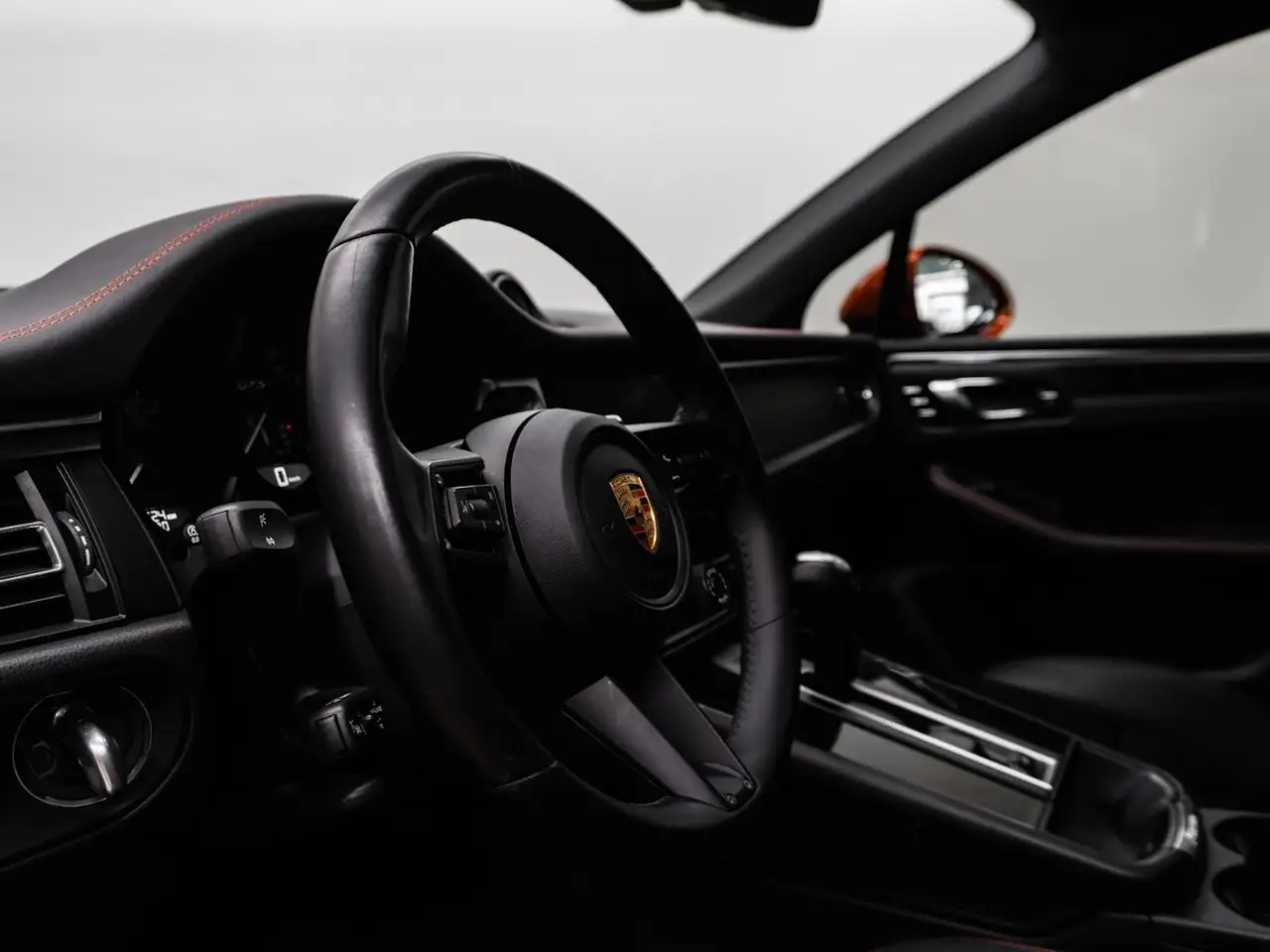 Porsche Macan снимка Porsche Macan