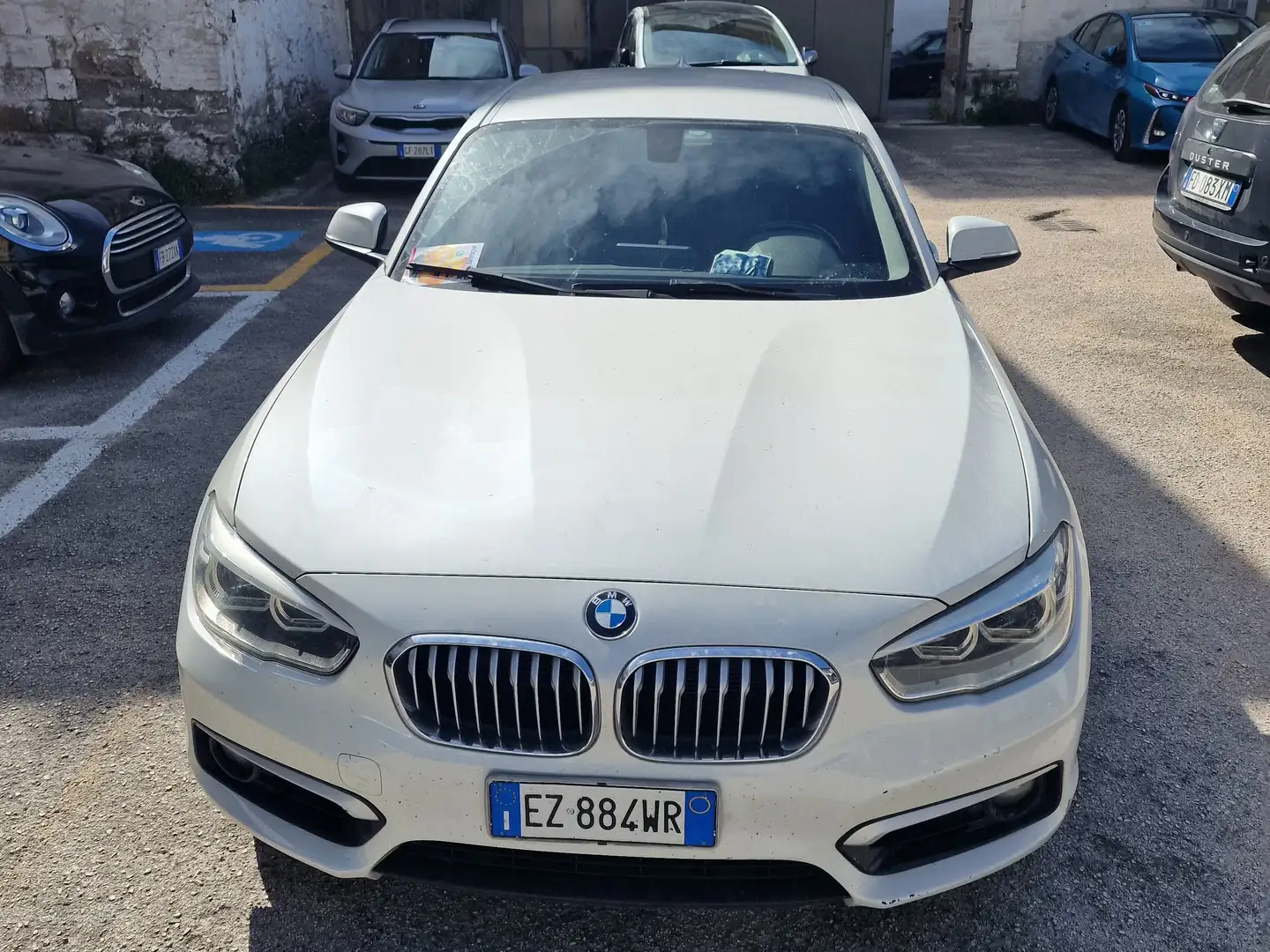 BMW 118 Serie 1 F/20-21 2015 118d 5p Urban Bianco - 2