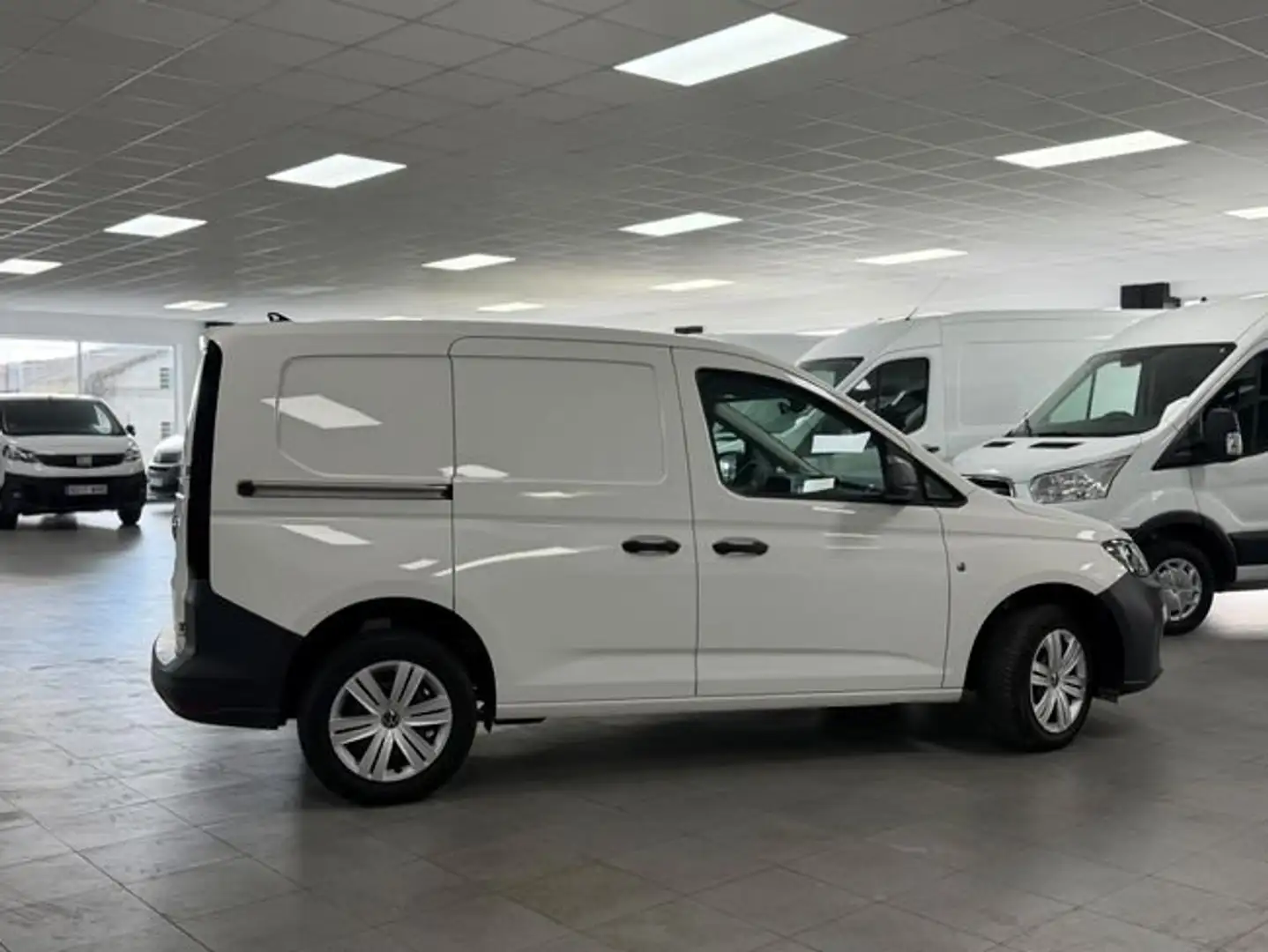 Volkswagen Caddy Cargo 2.0 TDI 55kW (75CV) Blanco - 2