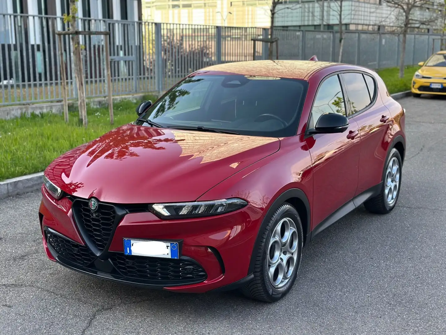 Alfa Romeo Tonale 1.6 diesel 130 CV TCT6 Sprint Czerwony - 2