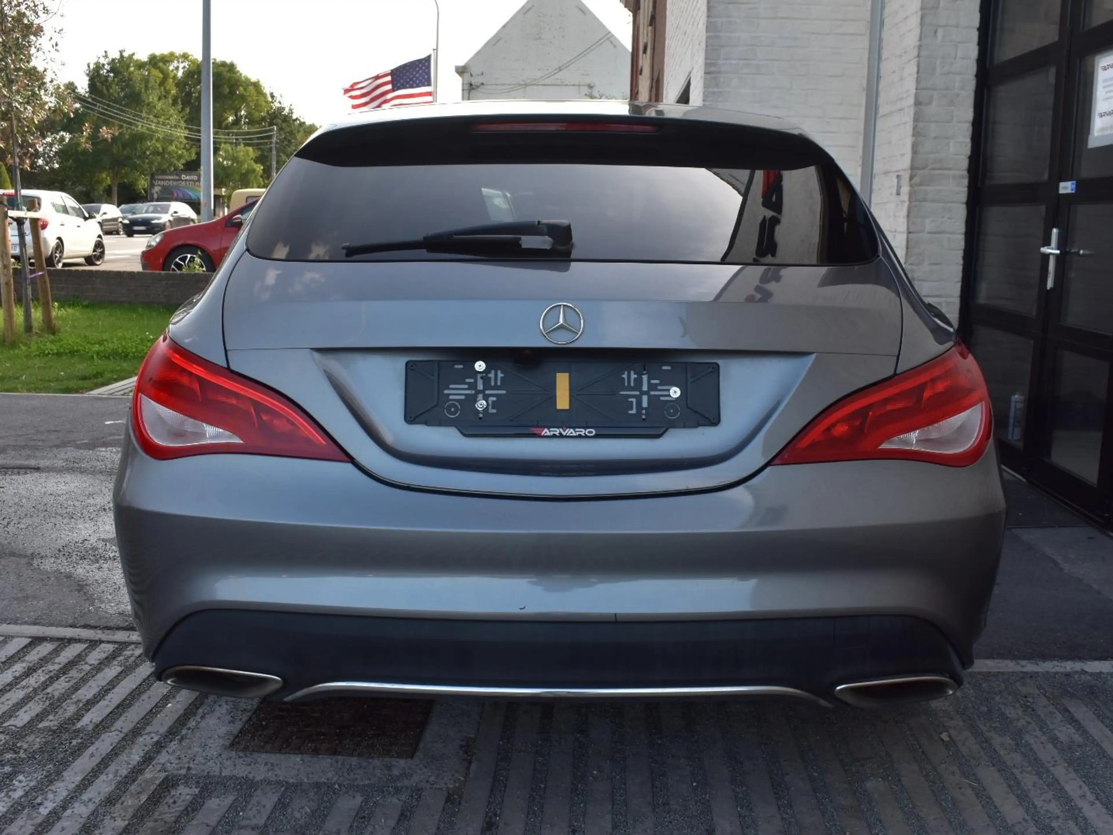 Mercedes-Benz CLA 180 i Navi / Leder / Camera / Garantie — photo 14