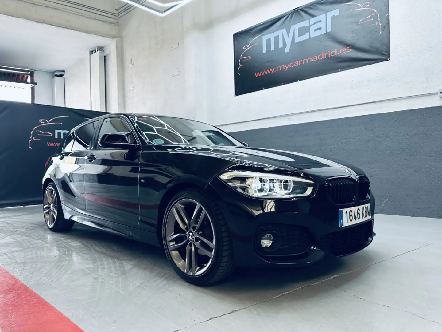 BMW 116 116d Negro - 1