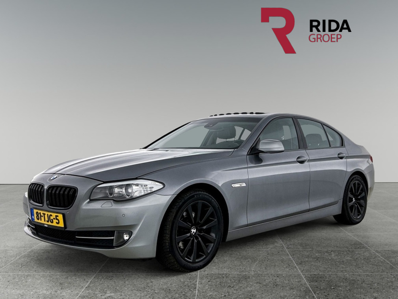 BMW 523 5-serie 523i High Executive | Schuif/Kanteldak |