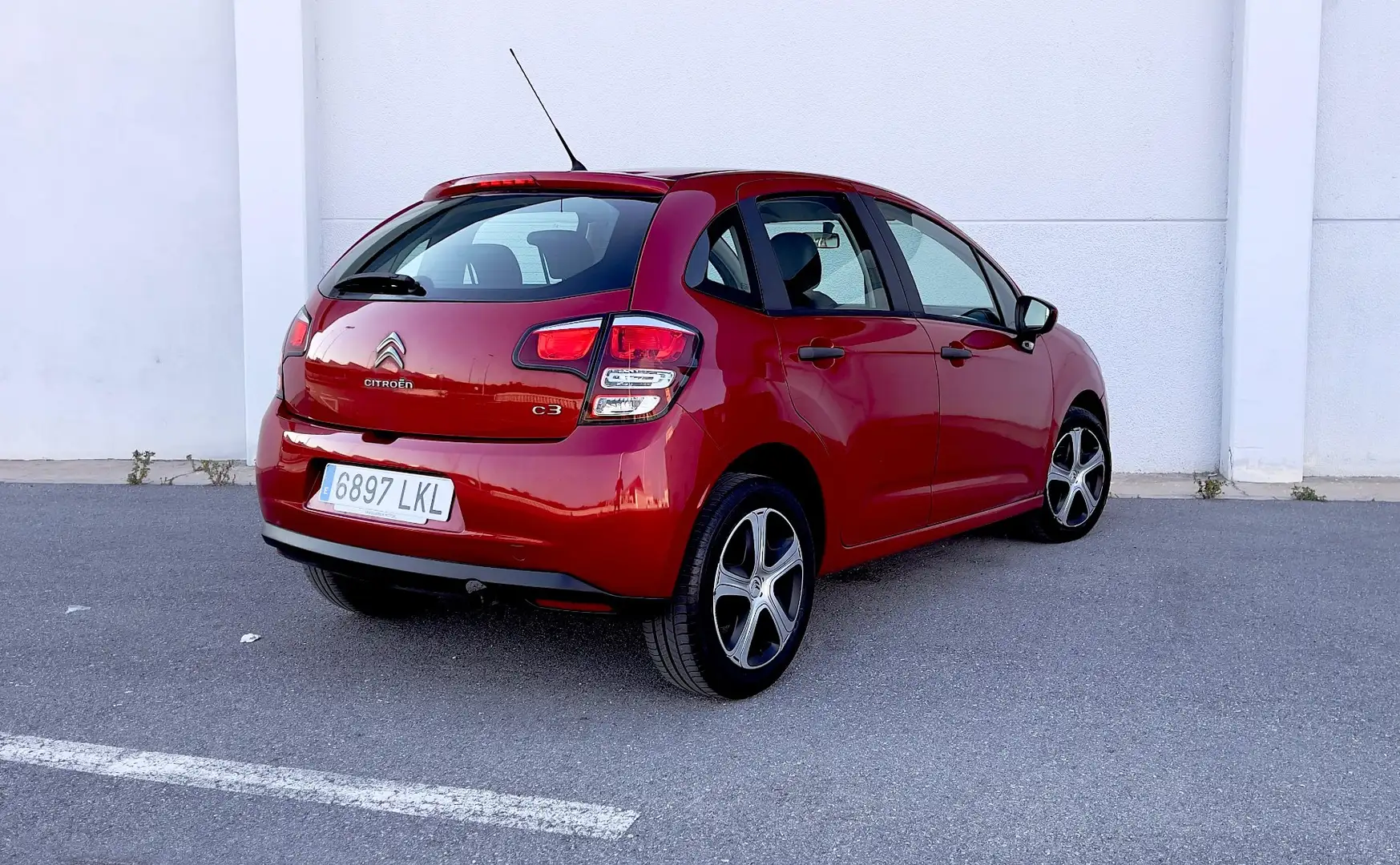 Citroen C3 1.2 PureTech Live 68 Violett - 2