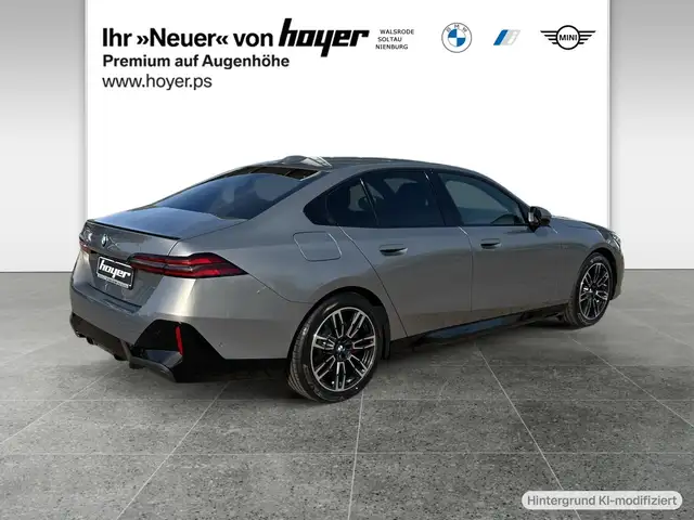 BMW 5 Series view 2