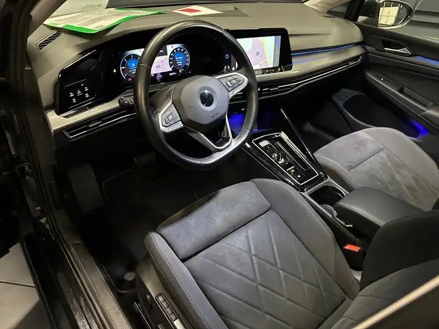 Volkswagen Golf view 15