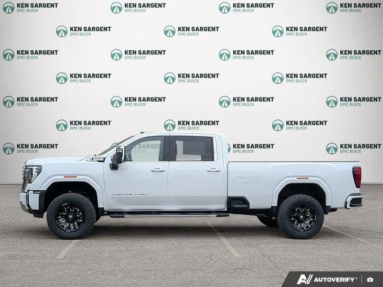 GMC Sierra 3500HD снимка GMC Sierra 3500HD