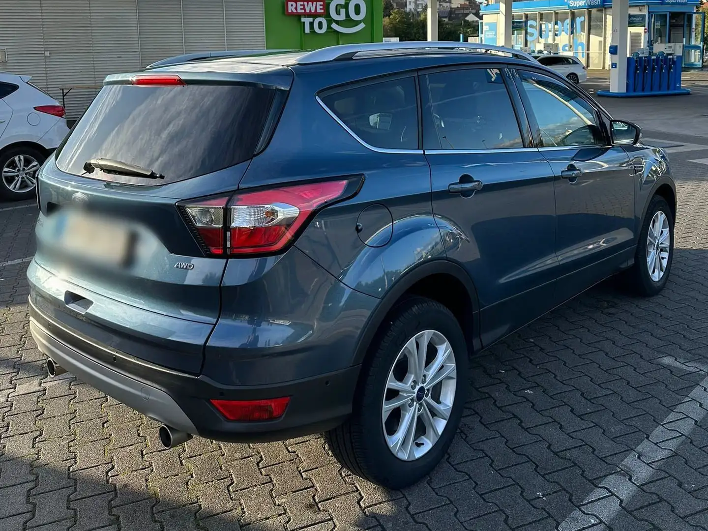 Ford Kuga 1.5 EcoBoost 4x4 Aut. Cool & Connect Albastru - 2