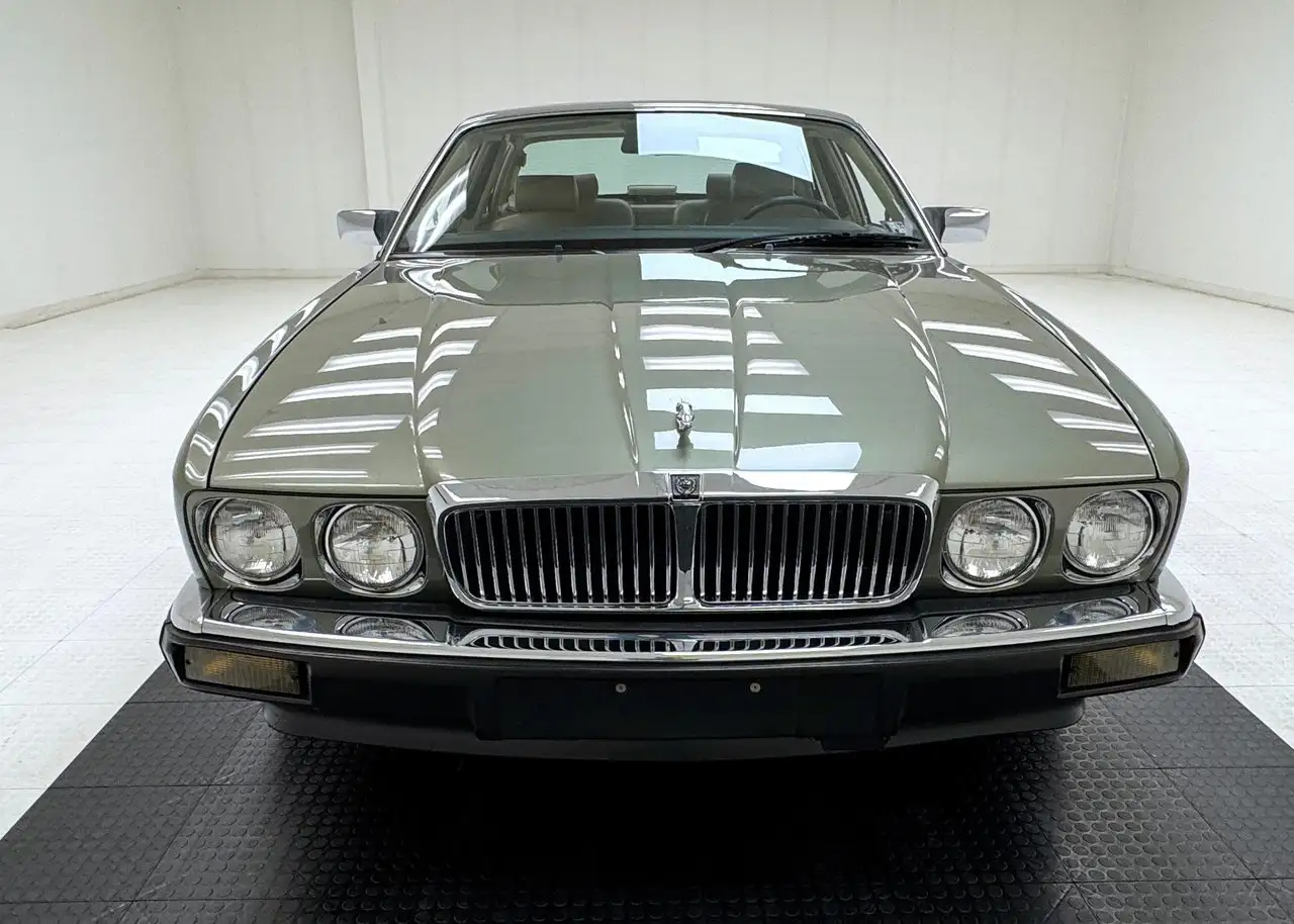 Jaguar XJ6 Vanden Plas 4 Door Saloon, foto 8