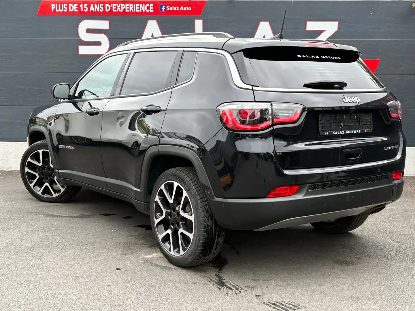 Jeep Compass 1.3 Turbo 4x2 Limited/GARANTIE/ESSENCE/CLIM Zwart - 2